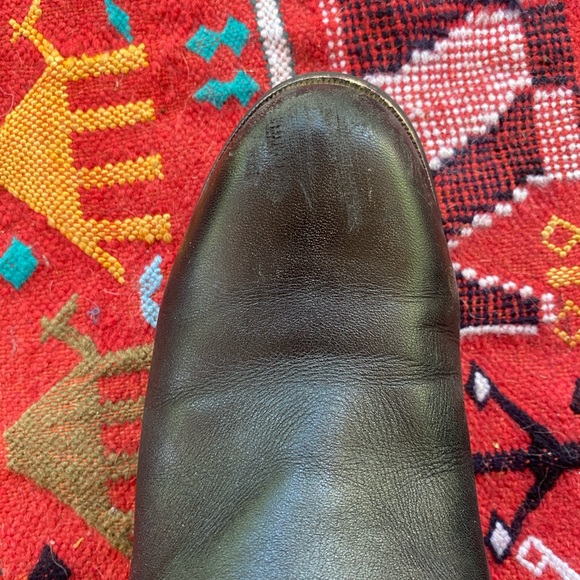 Ariat Silver Buckle Leather Booties - Picture 8 of 9